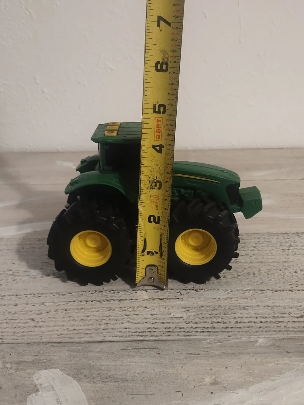 John Deere Toy Tractor Green Yellow  Big Wheels